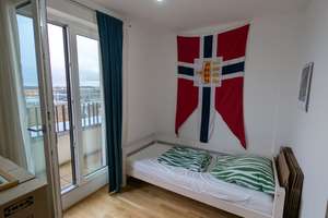 Moderne 1-Zimmer-Wohnung in Schöneberg, Großes Bad, Küche, Balkon, Hervorragende ÖPNV-Anbindung