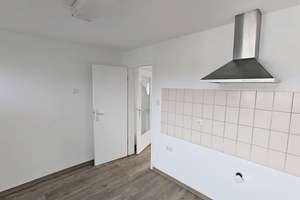 Ihr neues Familiendomizil: Großzügige 4-Zimmer-Wohnung mit Balkon & 2 Tageslichtbädern – Am Heilandsfrieden 13, 33104 Schloß Neuhaus, Paderborn – Vorschaubild 10