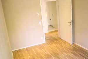 Helle 4 Zimmer Traumwohnung in einer grünen Wohnanlage mit Kaminofen, 2 Balkone, 2 Bädern, EBK – Sauerbruchstraße 13, 14482 Babelsberg Nord, Potsdam – Vorschaubild 28