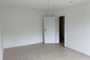 3-Zimmer-Wohnung mit Süd West Balkon in Niehl, Köln – Schlenderhanerstr. 35, 50735 Niehl, Köln – Vorschaubild 9