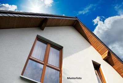 Liebevoll gepflegtes 2-Familienhaus mit Einliegerwohnung mit viel Potenzial