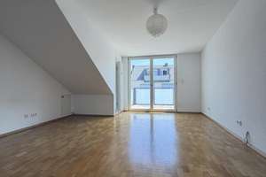 7527 - Nähe Mühlburger Tor! 4-Zimmer-Maisonettewohnung mit Balkon und TG-Stellplatz! – Die vollständige Adresse der Immobilie erhältst du vom Anbieter., 76133 Weststadt, Karlsruhe – Vorschaubild 10