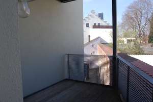 Schöne, gepflegte 2,5 Zimmer-Wohnung mit Balkon und Einbauküche in der Ingolstädter Altstadt – Oberer Graben 57, 85049 Mitte, Ingolstadt – Vorschaubild 7