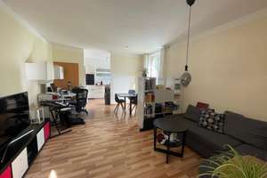 Zum Wohlfühlen: Helle 2-Zimmer-Wohnung in guter Lage von Kassel