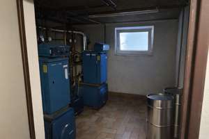Großzügiges 11-Zimmer Haus in Dörth mit 360 m² Wohnfläche – Hauptstraße 8, 56281 Dörth – Vorschaubild 8
