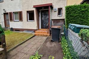 Ansprechendes 5-Zimmer-Reihenhaus in Berlin Tegel (Reinickendorf)