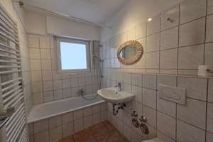 2-Zimmer-Wohnung mit Sonnenbalkon in Rheinlage im Kölner Norden – Auf dem Heidenberg 18, 50735 Niehl, Köln – Vorschaubild 7