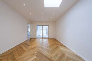 EXKLUSIVE GELEGENHEIT!- TRAUMPENTHOUSE mit 360 Grad Bergblick, Balkon, Dachterrasse und Luxusküche – Kaiserstraße 2, 83022 Innenstadt, Rosenheim – Vorschaubild 7