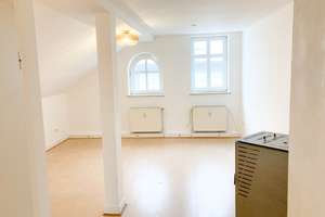 4Z Dachgeschosswohnung mit Stellplatz, Pelletofen und Einbauküche im Stadtzentrum – Friedrichstr. 39, 58507 Lüdenscheid – Vorschaubild 8