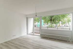 NEU *Paul & Partner*  DIE PERFEKTE WOHNUNG IN ZENTRALER LAGE MIT STELLPLATZ & AUFZUG!
