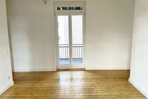 ***Kernsaniert: Helle 2 Zi. Altbauwohnung mit Balkon, zentrale Lage*** – Bunsenstraße 1, 65203 Biebrich, Wiesbaden – Vorschaubild 8