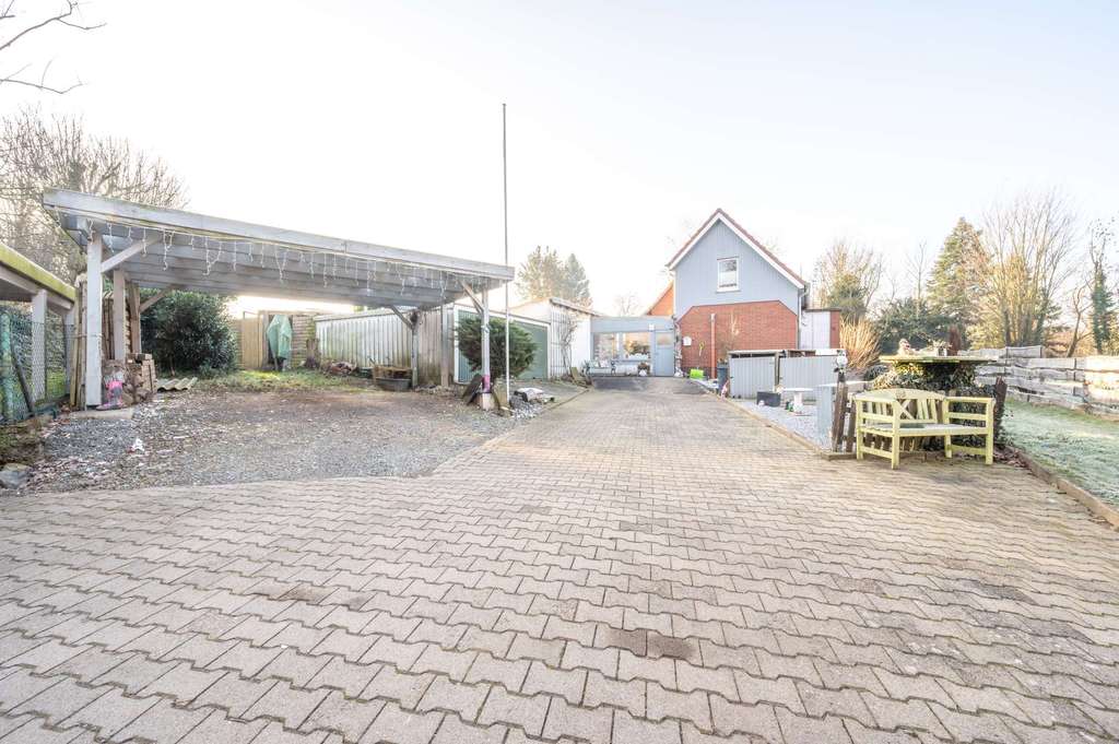 Immobilie in Nienstädt - Charmantes freistehendes Einfamilienhaus mit großzügigem Südgrundstück in ruhiger Lage - Bild 1