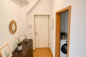 Zuhause mit zwei Zimmern und Balkon in Berlin Friedrichshain – 10245 Friedrichshain, Berlin – Vorschaubild 8