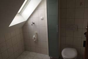 Charmante 2,5-Zimmer Dachgeschoss-Wohnung in Mainz-Oberstadt zu verkaufen – Obere Zahlbacher Straße 14, 55131 Oberstadt, Mainz – Vorschaubild 6