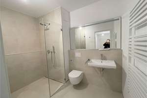 Exklusive 3-Zimmer-Wohnung mit Einbauküche im schönen Stadtquartier Maxfrei in Düsseldorf – Metzer Straße 30, 40476 Derendorf, Düsseldorf – Vorschaubild 22