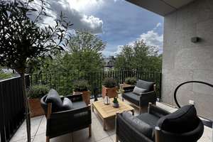 Luxuriöse  3rd -floor-Penthousewohnung mit exklusiver Dachterrasse +2 Balkonen im Holzhausenviertel – 60322 Nordend-West, Frankfurt am Main – Vorschaubild 6