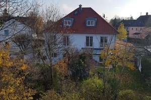 Charmante 2-Zimmer-DG-Wohnung in Lerchenau, München (Nähe BMW) – Berberitzenstraße 58, 80935 Lerchenau-Ost, München – Vorschaubild 11