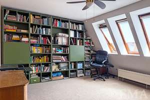 Property thumbnail 23