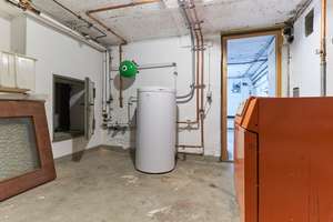 Schönes Wohnhaus mit Ladenfläche in zentraler Lage – Brunhildestraße 20, 61389 Schmitten – Vorschaubild 29