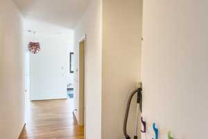 Helle 4-Zimmer-Wohnung in Top-Zustand – grün gelegen und zentral zugleich – Berlin – Vorschaubild 10