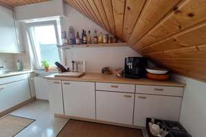Gemütliche Dachgeschosswohnung 4 Zimmer mit Einbauküche in ruhiger Wohngegend – Die vollständige Adresse der Immobilie erhältst du vom Anbieter., 71720 Oberstenfeld – Vorschaubild 6