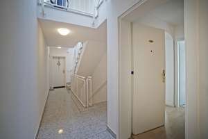 Drei Balkone, viel Licht, sofort bezugsfrei – großzügiges Wohnen mit Blick ins Grüne! – Senftenauer Straße 163, 80689 Blumenau, München – Vorschaubild 9