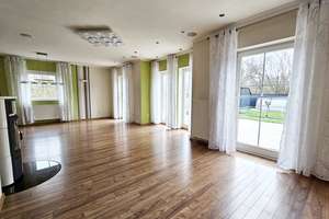 Exzellent ausgestattetes, freistehendes Einfamilienhaus mit Solaranlage – Die vollständige Adresse der Immobilie erhältst du vom Anbieter., 42651 Solingen-Mitte, Solingen – Vorschaubild 6