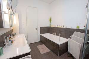 Luxuriöse Penthouse-Wohnung in Leipzig – Die vollständige Adresse der Immobilie erhältst du vom Anbieter., 4229 Plagwitz, Leipzig – Vorschaubild 8