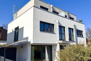Luxuriöse Doppelhaushälfte mit exklusiver Ausstattung und Garage - OF-Buchrainviertel! – Die vollständige Adresse der Immobilie erhältst du vom Anbieter., 63069 Lauterborn, Offenbach am Main – Vorschaubild 2