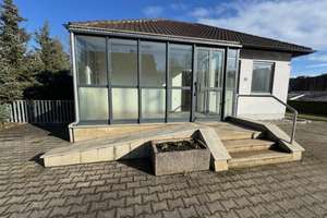 Praktische Monteurunterkunft für Unternehmen mit vielen Parkmöglichkeiten in Wildenberg