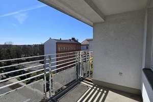 Attraktive Kapitalanlage: Helle 1,5-Zimmer-Wohnung mit Balkon und 3% Nettorendite als Erbbaurecht – Die vollständige Adresse der Immobilie erhältst du vom Anbieter., 10829 Schöneberg, Berlin – Vorschaubild 2