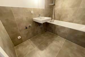 Renovierte 3-Zimmer-Wohnung: moderne Ausstattung, Balkon, neues Wannenbad, separate Küche, sep. WC – Friedensstraße 114a, 51145 Urbach, Köln – Vorschaubild 14