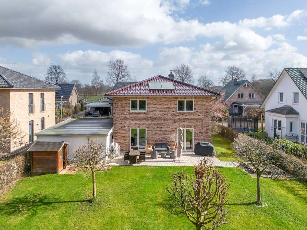 Immobilie in Hasenkrug - Lebenswert Wohnen - Moderne und repräsentatives Stadtvilla für Deine Familie - Bild 3