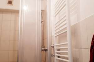 Großzügige 4-Zimmer Wohnung mit fantastischer Dachterrasse in Stuttgart-Mitte – Jakobstraße 18a, 70182 Heusteigviertel, Stuttgart – Vorschaubild 9