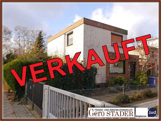 Sanierungsbedürftiges Haus nahe der Fritz-Erler-Allee - Bild 1