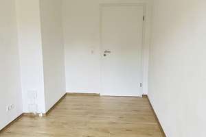 Helle und gemütliche 3-Raumwohnung mit Einbauküche und Balkon – Hohe Str. 1, 39124 Neue Neustadt, Magdeburg – Vorschaubild 7