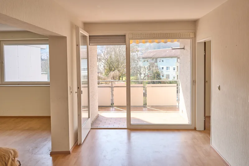 Helle 3-Zimmer Wohnung im 3. OG mit Balkon in Künzelsau, Hohenlohekreis – Bild 3