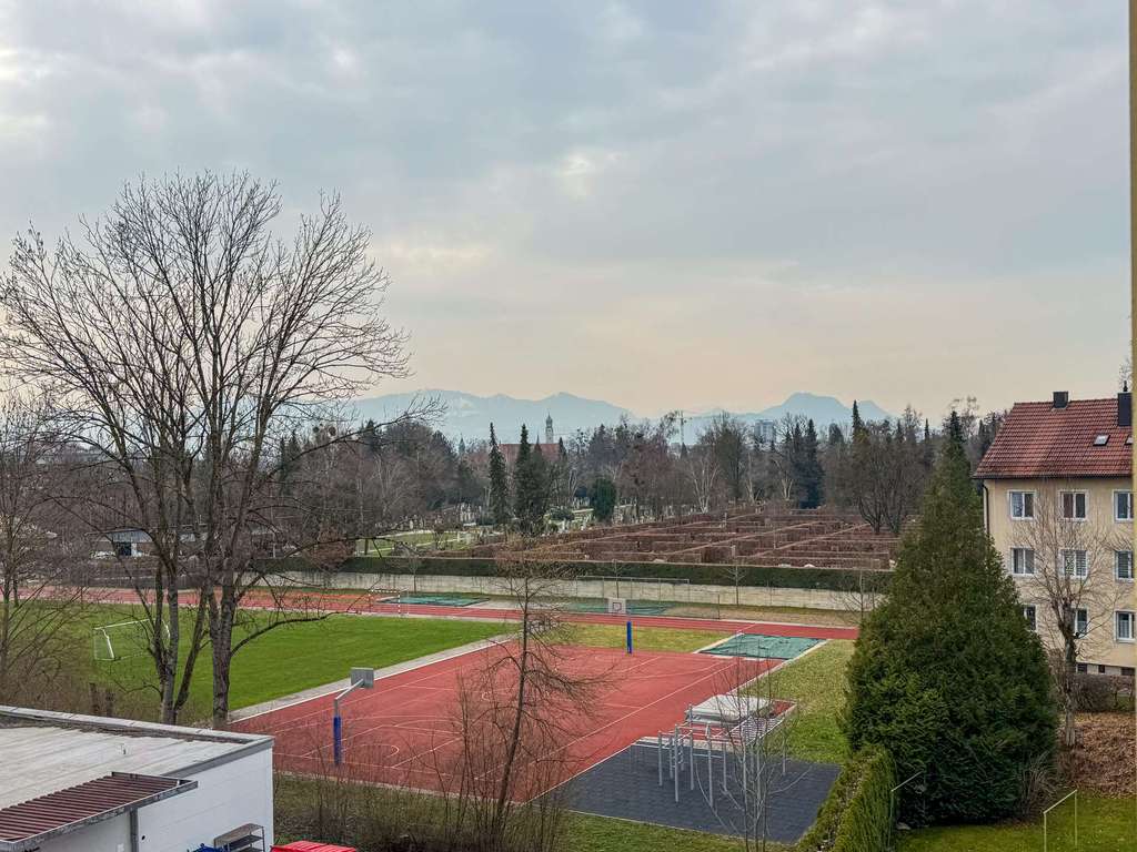 Immobilie in Rosenheim - Ideale 2-Zimmer-Wohnung in bester Rosenheimer Stadtlage auf Erbpachtgrundstück - Bild 4