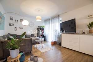 Helle 2-Zimmer-Wohnung mit 2 Loggien - ideal für Eigennutzer und Kapitalanleger – Die vollständige Adresse der Immobilie erhältst du vom Anbieter., 93053 Kasernenviertel, Regensburg – Vorschaubild 1