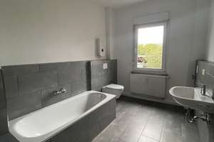 Erstbezug! Exklusive 2 Zimmer Wohnung auf 65m² in Nürnberg mit Designerbad neu uvm! – Die vollständige Adresse der Immobilie erhältst du vom Anbieter., 90441 Schweinau, Nürnberg – Vorschaubild 2