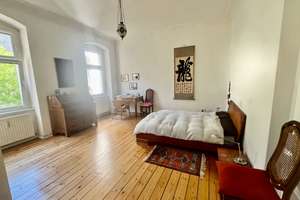 BEZUGSFREIE!! ETW IN DER LYCHENER STR. == 2.OG== 5-ZIMMER==PARKETT/DIELEN==HELL==FRANZ.BALKON – Lychener Straße 71, 10437 Prenzlauer Berg, Berlin – Vorschaubild 4