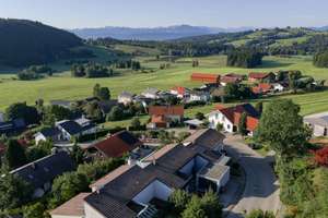 AUSSICHTSREICH.REPRÄSENTATIV.NATURNAH. - Stilvolles Wohnen vor malerischem Allgäuer-Alpenpanorama – Die vollständige Adresse der Immobilie erhältst du vom Anbieter., 87487 Wiggensbach – Vorschaubild 1