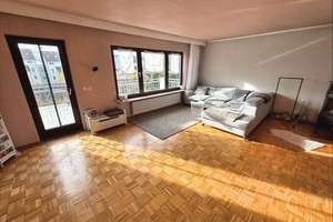 Einfamilienhaus mit Einliegerwohnung in Maichingen – Die vollständige Adresse der Immobilie erhältst du vom Anbieter., 71069 Sindelfingen – Vorschaubild 3