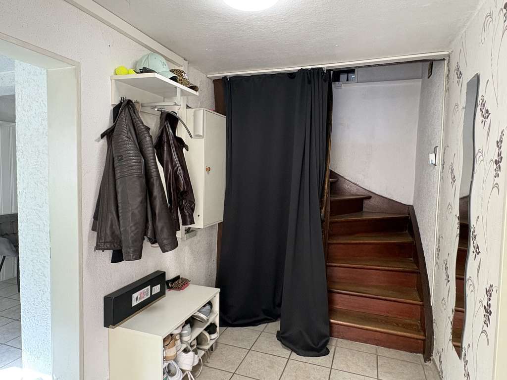 Immobilie in Großniedesheim - Einfamilienhaus mit Garten in gesuchter Lage! - Bild 1