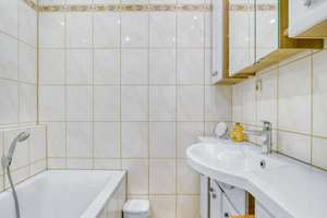 Attraktives Reihenmittelhaus in München-Aubing – Ihr neues Zuhause mit Wintergarten & Raumwunder – Die vollständige Adresse der Immobilie erhältst du vom Anbieter., 81249 Aubing-Süd, München – Vorschaubild 22