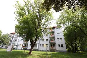 SUPER 4-Raum-Wohnung mit Balkon in Siegmar - Eigennutzung ab 01.09.2026