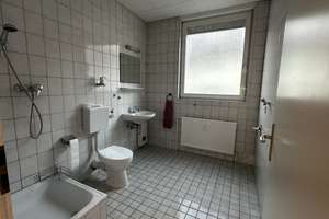 ATTRAKTIVE 2-ZIMMERWOHNUNG MIT DACHTERRASSE IN DER HEILBRONNER INNENSTADT – 74072 Heilbronn, Heilbronn – Vorschaubild 9