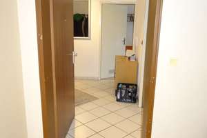 Helle freundliche Hochparterre-Wohnung mit drei Zimmern sowie Balkon und Einbauküche in Moosach. – Triebstraße 10, 80993 Alt-Moosach, München – Vorschaubild 19