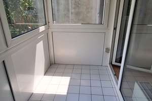 1-Zimmer Apartment mit Wintergarten, Tiefgaragenstellplatz und Aufzug in Köln-Deutz – Die vollständige Adresse der Immobilie erhältst du vom Anbieter., 50679 Deutz, Köln – Vorschaubild 2