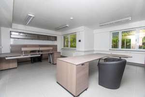 1A Kapitalanlage in Düsseldorf Haus+Penthouse – Die vollständige Adresse der Immobilie erhältst du vom Anbieter., 40472 Rath, Düsseldorf – Vorschaubild 24